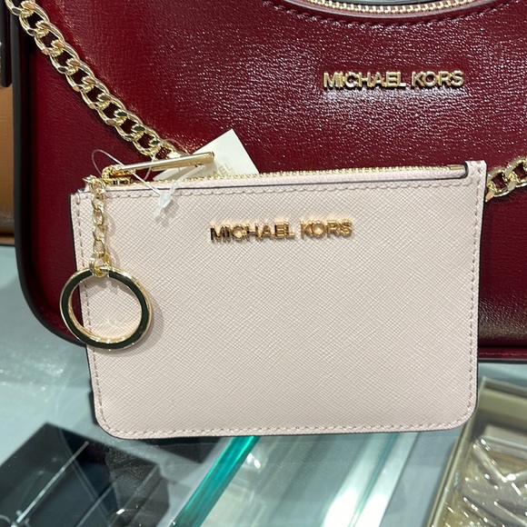 MICHAEL KORS SMALL TOP ZIP COINPOUCH WITH ID CARD CASE WALLET 
POWDER BLUSH 
Not - Picture 16 of 16